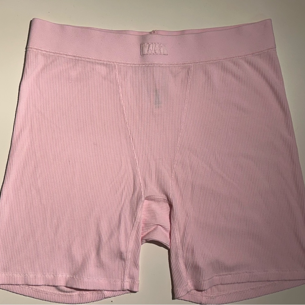 🌸🌸 (LIMITED EDITION) SKIMS CHERRY
BLOSSOM BOYFRIEND BOXERS